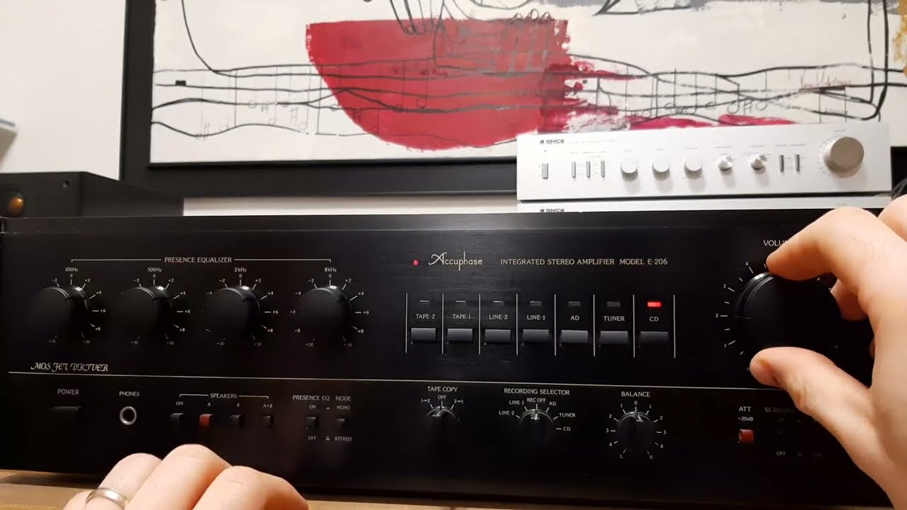 Accuphase E 206 - Power Amplifier Audio Test - YouTube