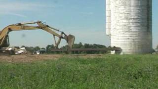 : 100 Year Old Silo Demolished