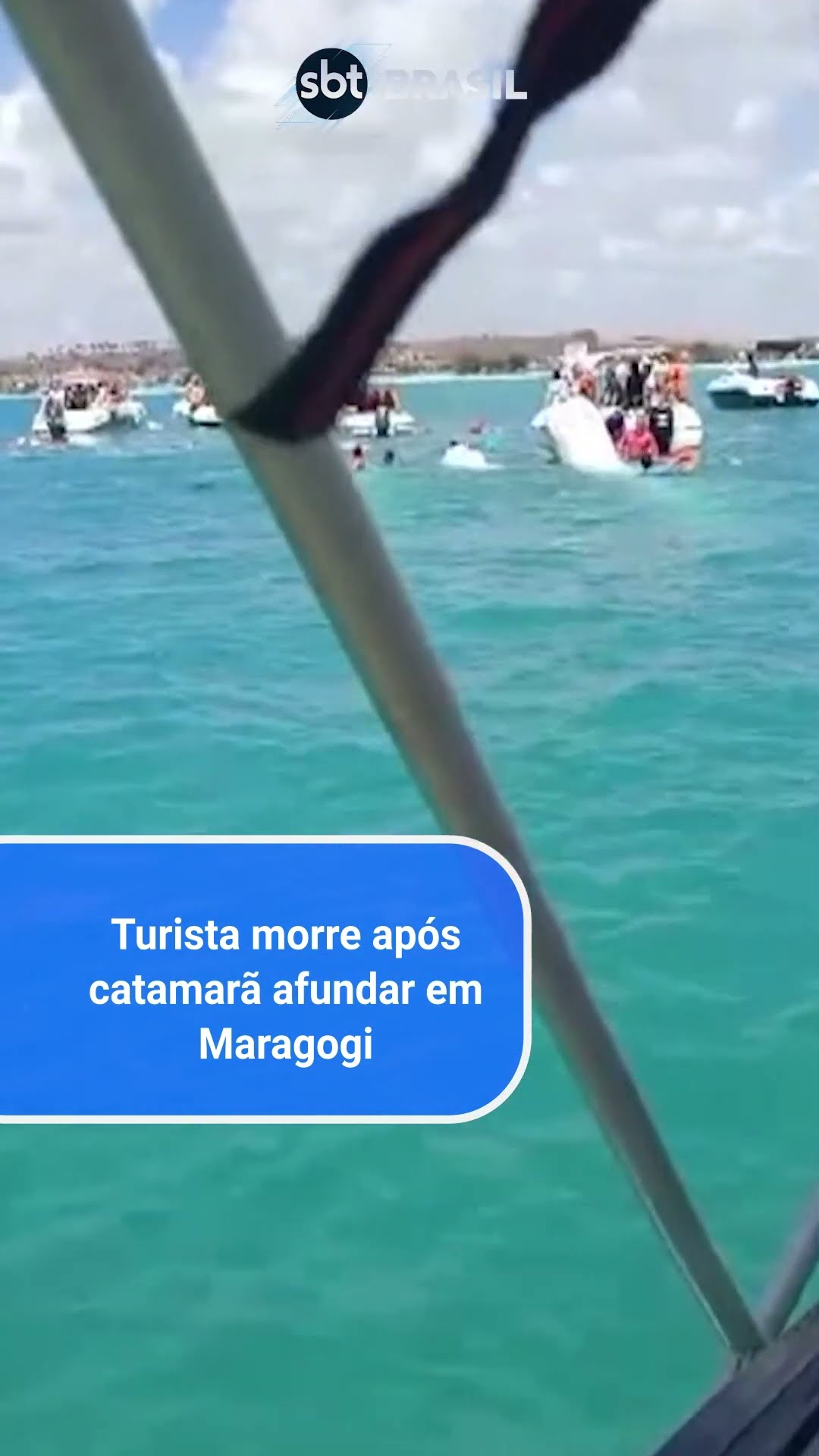 Acidente com catamarã em Maragogi (AL) deixa pelo menos um morto | SBT Brasil (13/12/24)