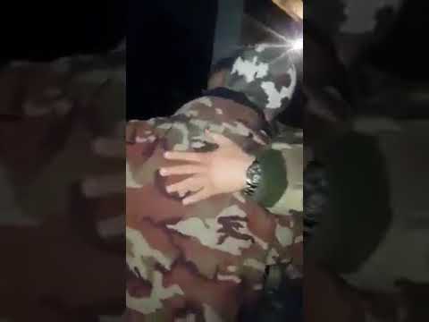 العقيد غياث دلا في اللحظات الأولى لإعلان فك الطوق عن إدارة المركبات في حرستا
