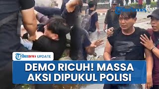 Download Lagu Detik-detik Massa Aksi Diseret dan Ditangkap Petugas di Depan Gedung DPR RI, Demo Berujung Ricuh MP3 Download Lagu Detik-detik Massa Aksi Diseret dan Ditangkap Petugas di Depan Gedung DPR RI, Demo Berujung Ricuh MP3