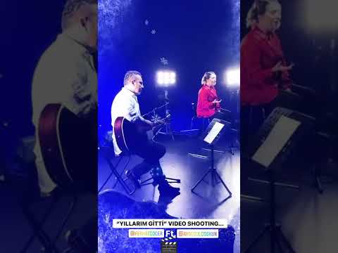 Ayşegül Coşkun feat. Ferhat Göçer \