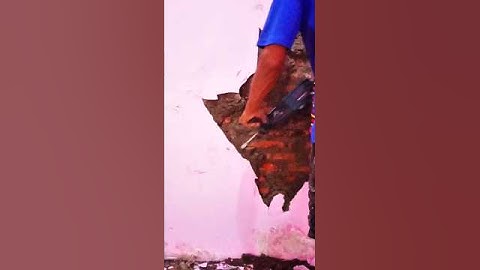 How to remove cement wall plaster using a drilling machine #construction #cementasmr #bricklaying