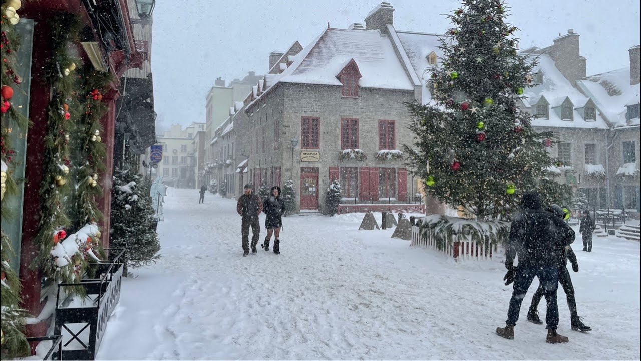 🔴 Quebec City Live - Heavy Snowfall Winter Wonderland Walk in Old ...