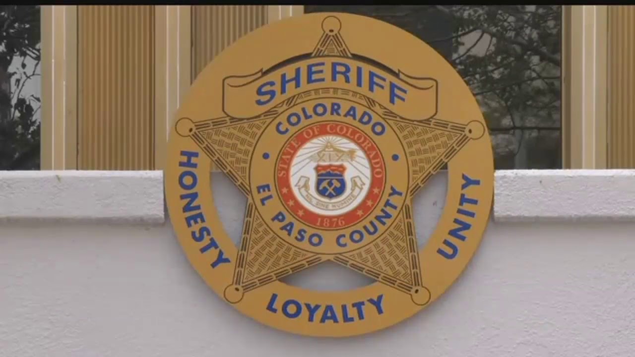 El Paso County Sheriff's Deputy arrested on felony theft charges - YouTube