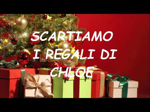 Scartiamo I Regali Di Natale.Scartiamo I Regali Di Natale Chloe 3 Anni 2017 Camper Di Barbie Sbrodolina Ecc Youtube