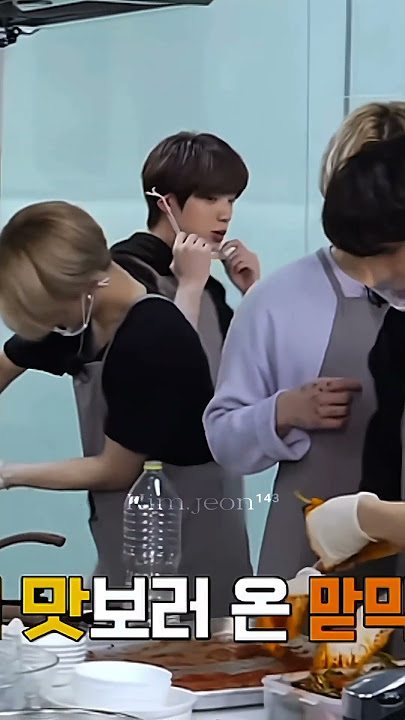 'Give me also Namjoonie👀' #namjoon #jin #namjin #jelous #bts #btsarmy #runbts #foryou #foryourpage