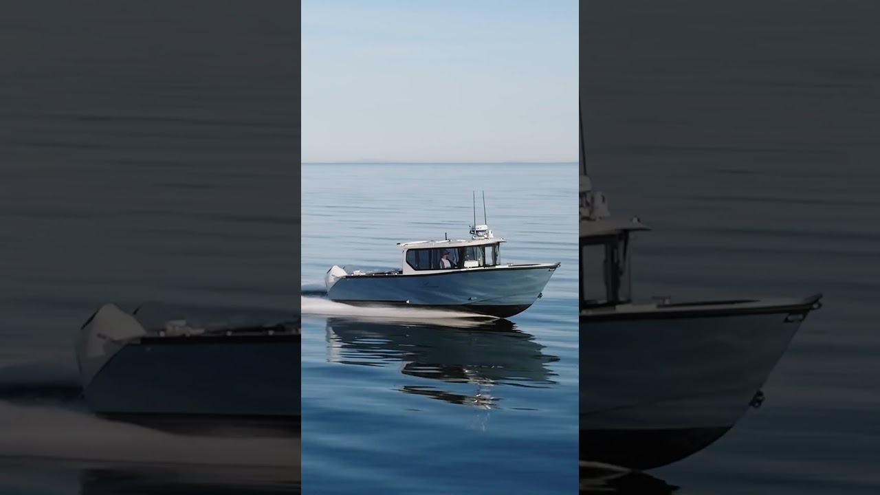 Jasper Marine Defender 22 | Open Bow in French Blue with L-Shape Settee