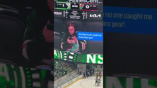 LOL: Stars Big Screen Trolls Wild Fans!😆🫵👏 #hockey #nhl #dallasstars #gostars #nhlplayoffs