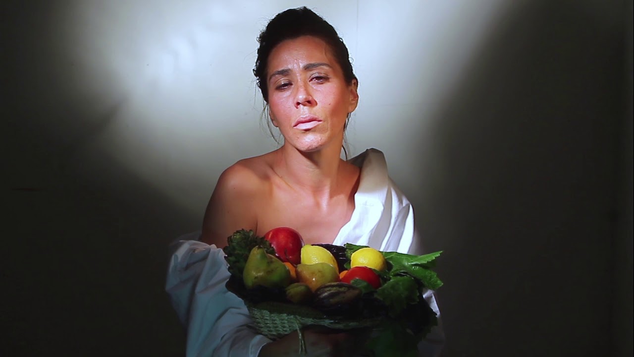 Taller de Fotografía - Niño con un cesto de fruta de Caravaggio - YouTube