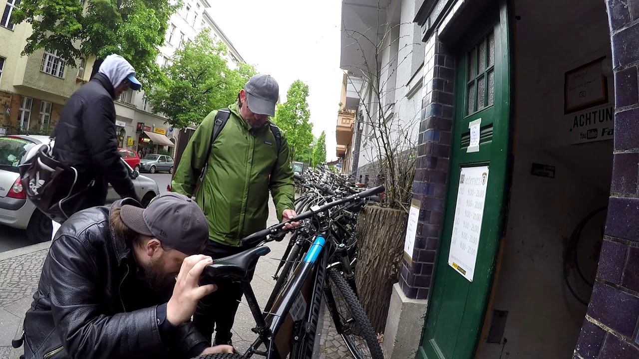 W 19 0217 ist da, Hamburgs Herrausforderung, Das Tretlager sitzt fest also runterflexen Vlog # 740 - YouTube