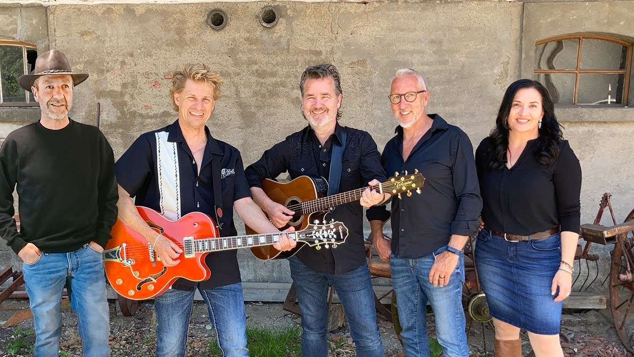 Watch Chris Regez & Guitar Mike: In the cloud - Live am Trucker & Country-Festival Interlaken 2021 on YouTube Watch Chris Regez & Guitar Mike: In the cloud - Live am Trucker & Country-Festival Interlaken 2021 on YouTube