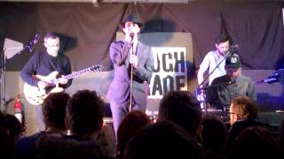 Maximo Park - Leave This Island live at Rough Trade