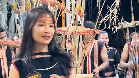 Hòa tấu nhạc cụ Tây Nguyên và hát dân ca của làng Chuết Ngol xã Chư Á