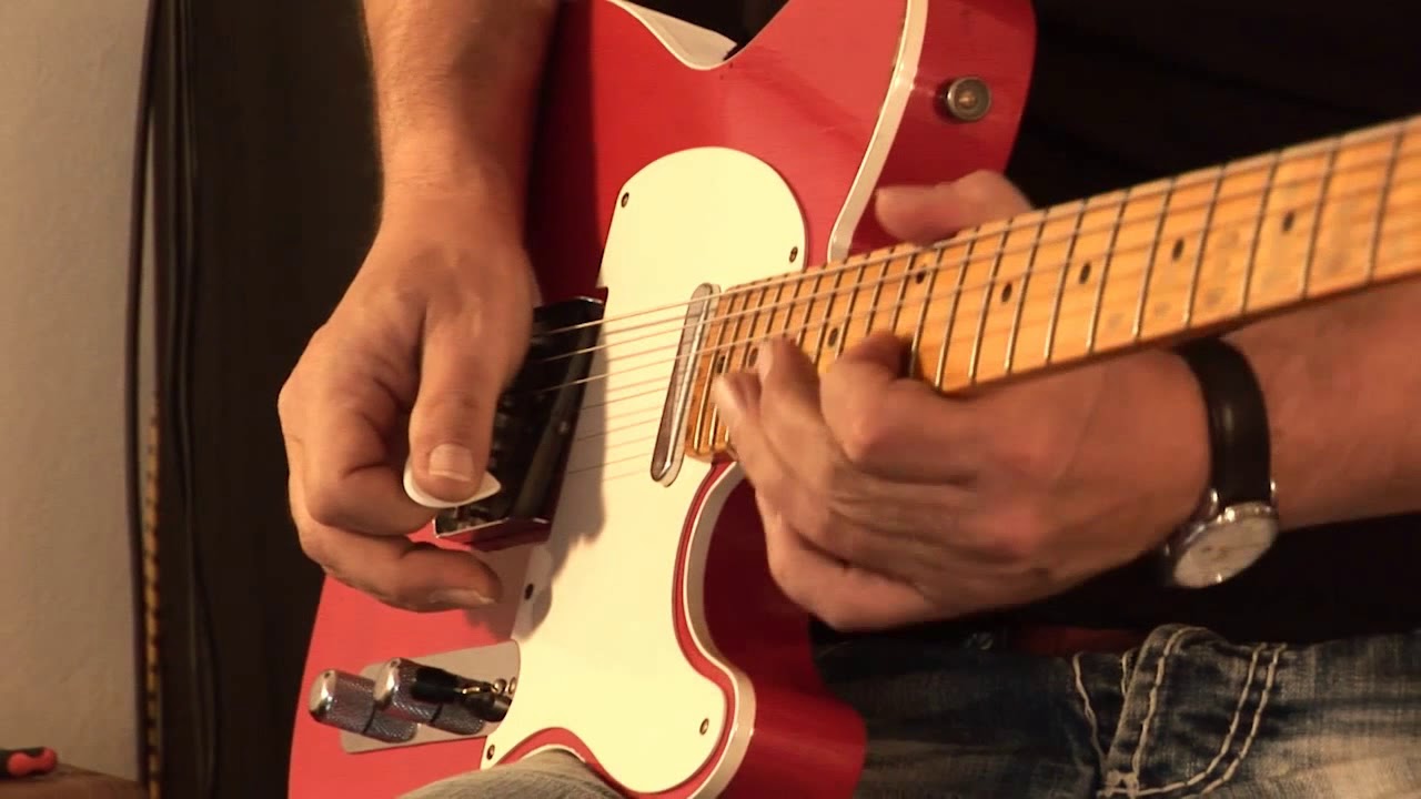 2014 Fender Custom Shop '52 Telecaster Relic", Fiesta Red