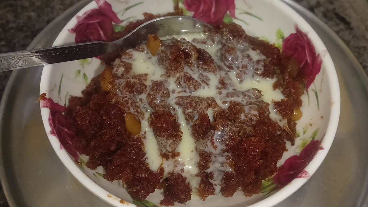 Aaj maine banaya apne husband ka favourite gajar ka halwa 💖  