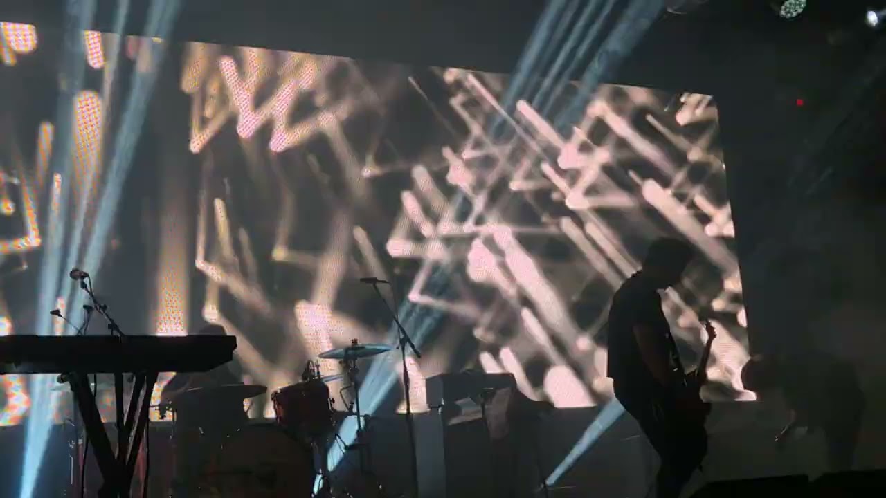 Slowdive - Catch The Breeze (In the Meadows 2025)