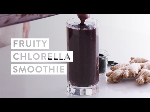 fruity-chlorella-smoothie-recipe-|-goop