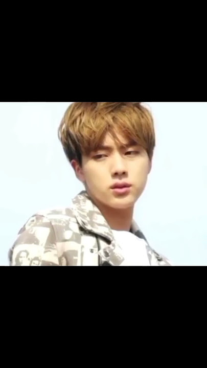 perbedaan jin didepan dan dibelakang layar #jin #kimseokjin #bts