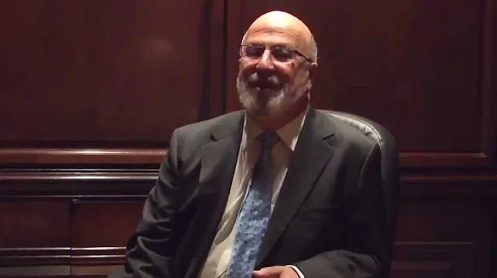 David Padua receives 2015 Harry H. Goode award