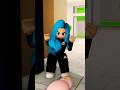 ¡ENCONTRÉ UN BEBÉ Y MIRA LO QUE PASÓ! #roblox #brookhaven #shorts