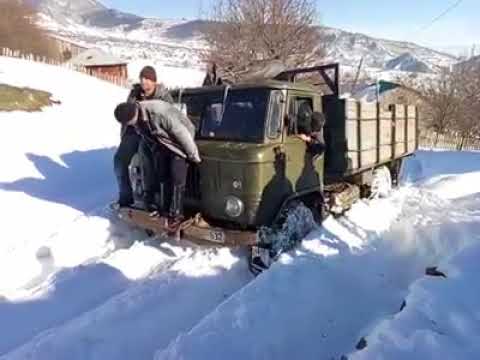 GAZ-66 გაიჭედა თოვლში