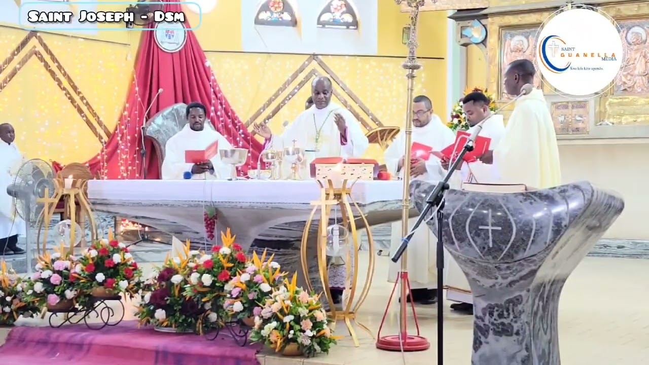 Bwana Apokee Sadaka Mikononi Mwako Kwa Sifa Na Utukufu Wa Jina Lake Kwa Manufaa Yetu Sisi Na....