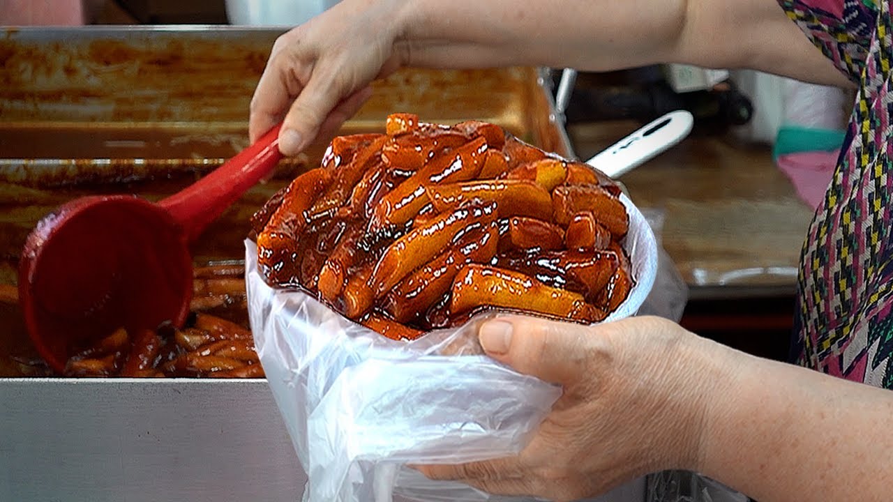 Seokgwan Market Tteokbokki (1/1)