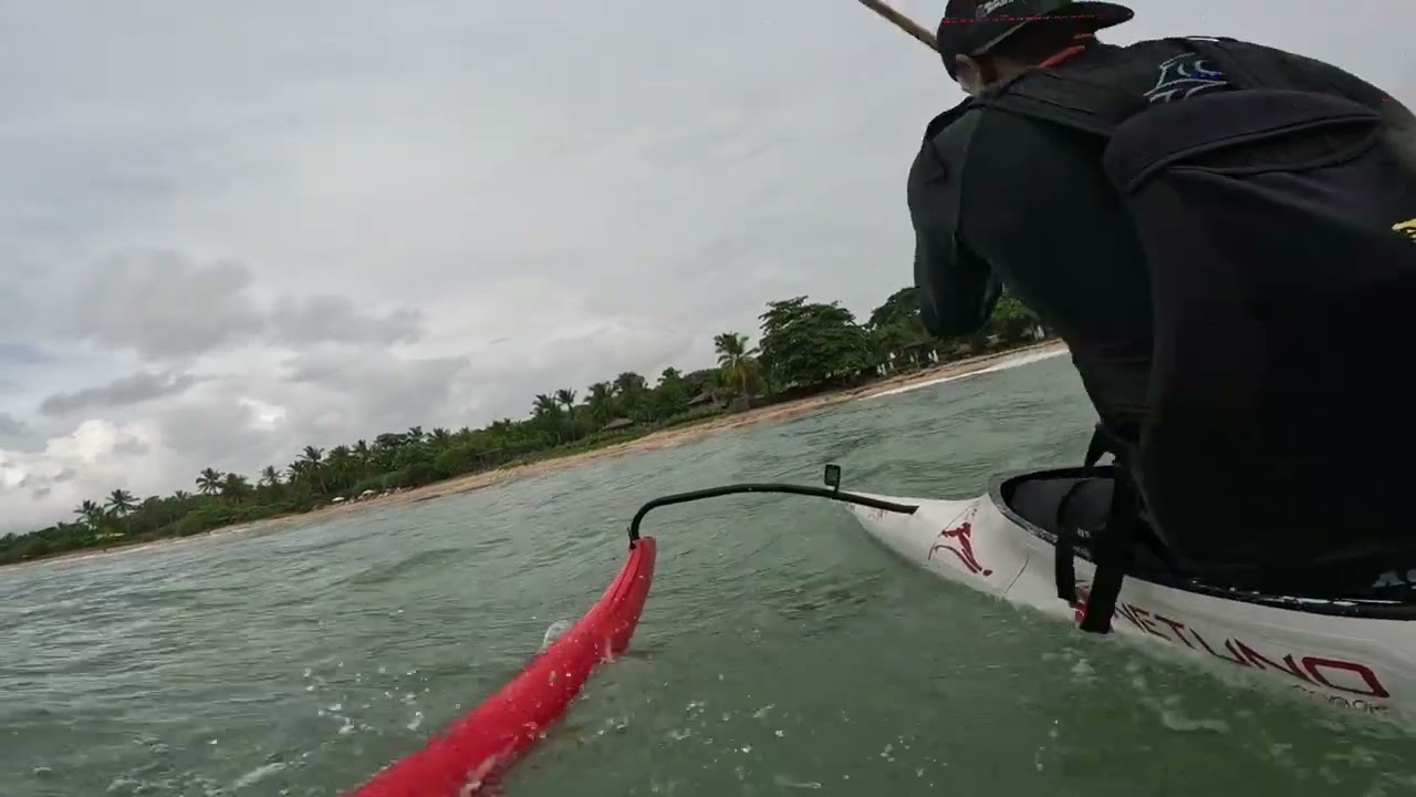 V1 She-ra, Surf Va'a 