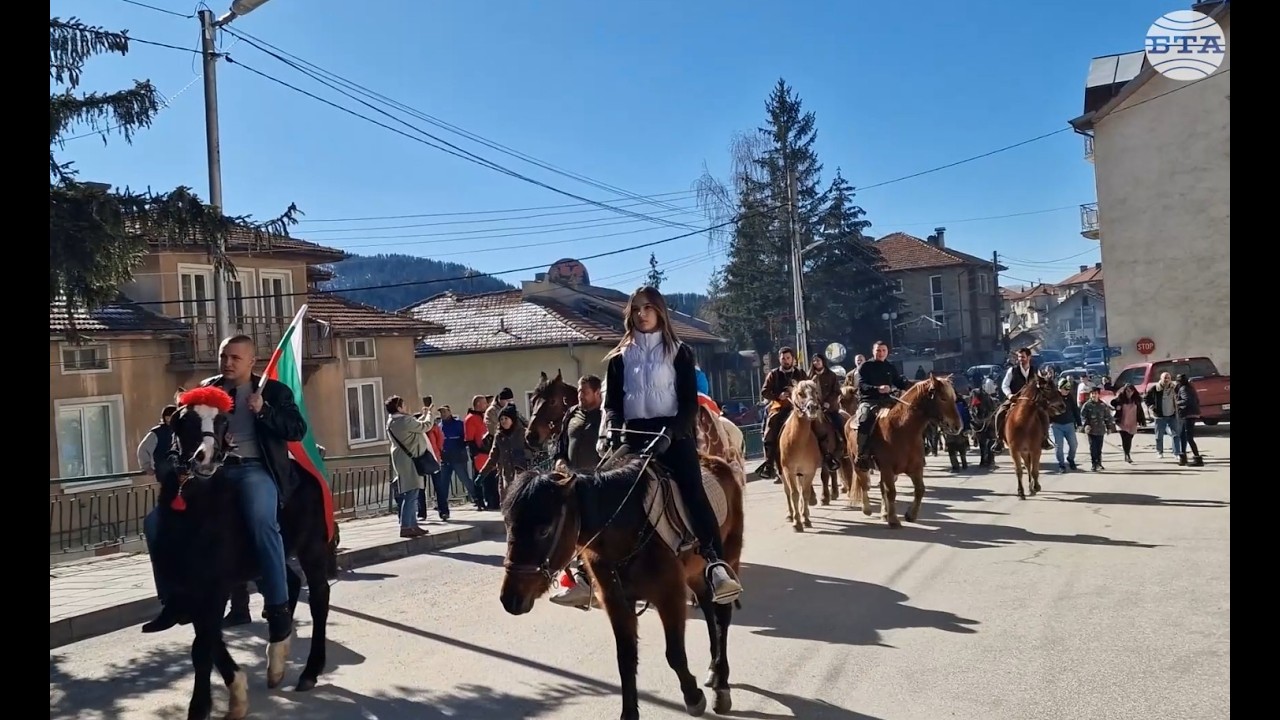 В тридесетото издание на кушиите в родопското село Момчиловци участваха 30 коня и три магарета