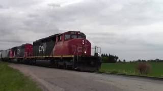 PAIR OF SD40-2'S!!  CN 5323 & 5264 Leads CN 442 South Near Looma AB