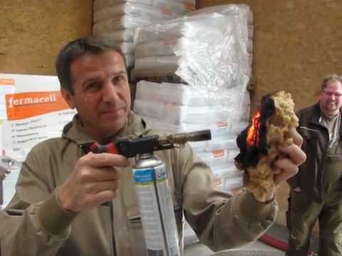 Steico zell FSC fireproof testing - brandveilig - video from Eurabo bv