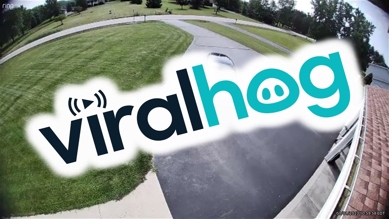 String Trimmer's Loose Spool Unravels || ViralHog