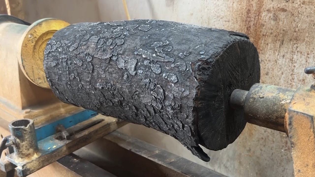 Turn Wet Wood Into Magical Works // The Art Of Burning Wet Wood For A ...