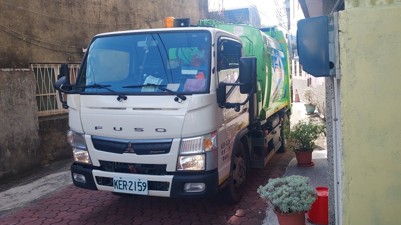 20221010台南市北區垃圾車KER-2159，回收車AFT-8623(1100訂閱特輯)