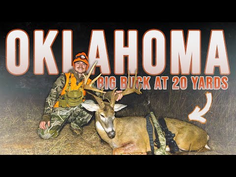 Big Buck at 20 yards with a Rifle! He's Too Close!!