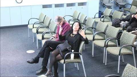 Community Detection in the Stochastic Block Model: Approximate Belief Propagation