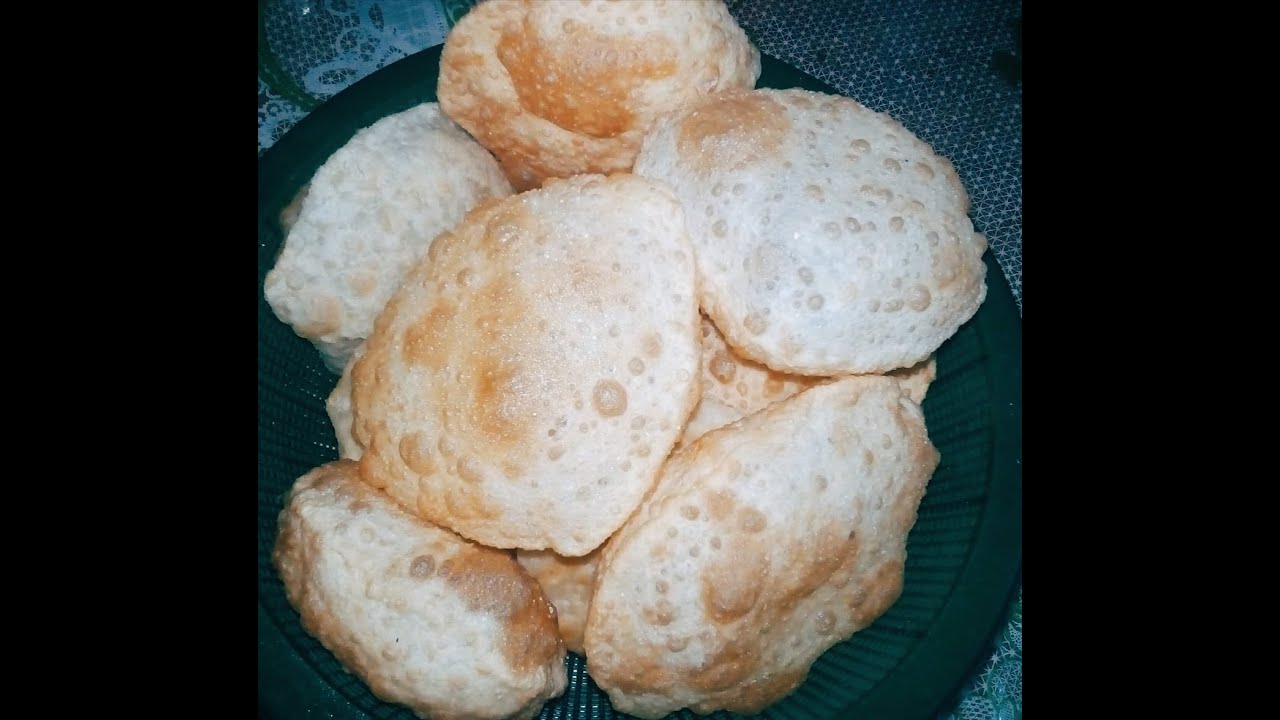 Fulko Luchir home made- ফুলকো লুচি সাথে চিকেন কষা। - YouTube