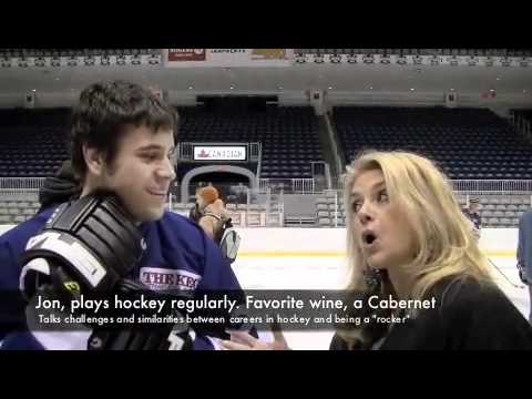 Billy Talent's Jon Gallant, at JUNO Cup Training C...