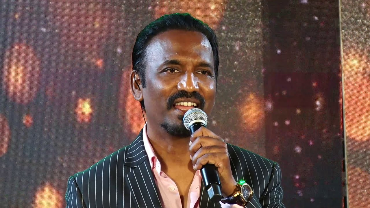 O Door ke Musafir by sanjay sawant