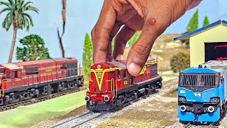 WDM2 Ho Scale Alco Loco Model ● Coupling and Hauling BOXN Wagon