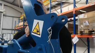 Pack Boy Wide | Setting Up Crane Forks For Lifting | 4 Cladding Services
