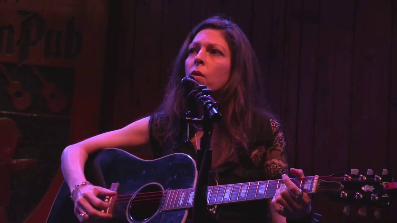 Folk Uke/ Quattro Momento YouTube