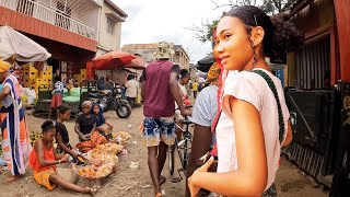 Saturday Market - Diego Suarez Madagascar