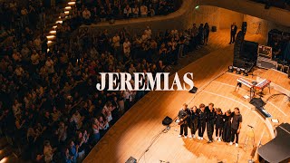 Vignette de la vidéo "JEREMIAS - Mit dir kann ich alleine sein (live at Elbphilharmonie Hamburg)"