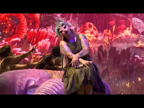 LIGHT SHOWER - Melanie Martinez: The Trilogy Tour 2024 [LIVE]