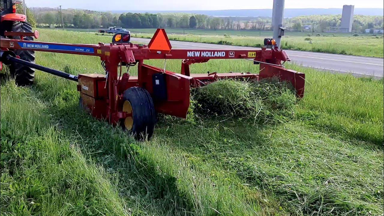 New Holland Discbine 210 first run - YouTube