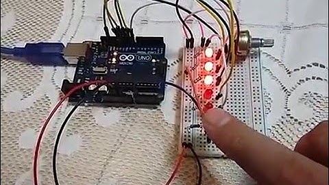 Arduino - LDR + LEDs + Potentiometer in ARef