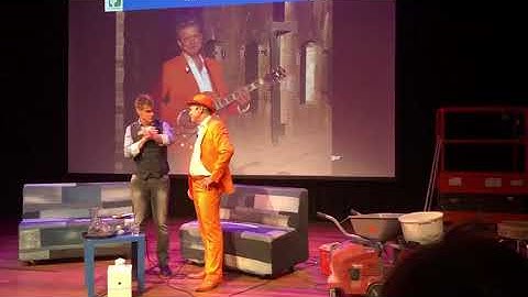 Wilhelmus De Oranje Man Cereol Sunday Afternoon Talkshow Utrecht Presentator Mart Rienstra