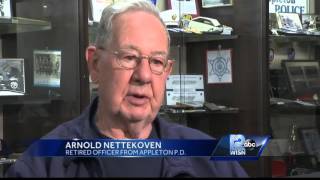 Appleton police work to identify officer in some 100-year-old photo